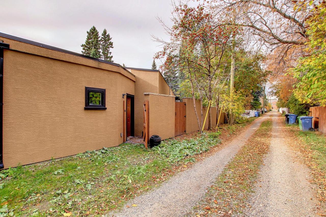 Stunning Historical Landmark In Elbow Park Villa Calgary Exterior photo